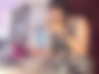 Rapunzelll MILF webcam performer live streaming