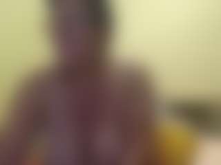 Live cam show with SandraCarina - Granny on Ass Tok
