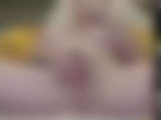 Live cam show with SandraCarina - Old on Camsoda
