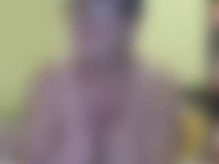 Live cam show with SandraCarina - Old on Camsoda