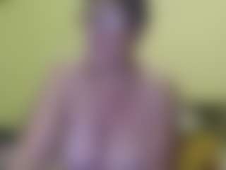 Live cam show with SandraCarina - Old on Fling VIP Chat