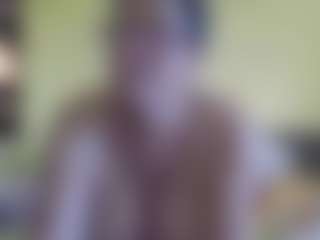 Live cam show with SandraCarina - Wife on SquirtSoMuch