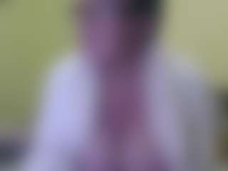 Live cam show with SandraCarina - Granny Big Tits on Camsoda