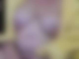 Live cam show with SandraCarina - Wife on Strip Flash - Live Sex Shows