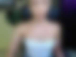 EmillyPlay's Live Sex Cam Show