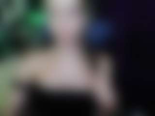EmillyPlay's Live Sex Cam Show