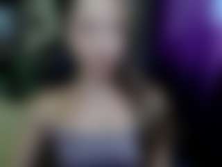Show de cam sexual en vivo de EmillyPlay