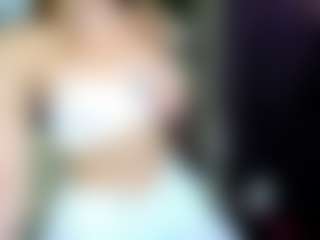 EmillyPlay's Live Sex Cam Show