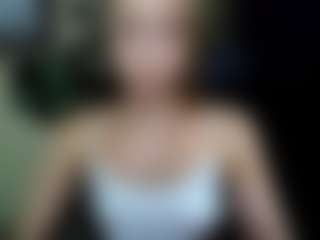 EmillyPlay's Live Sex Cam Show