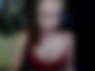 Live cam show with EmillyPlay - Domination on Chatstar