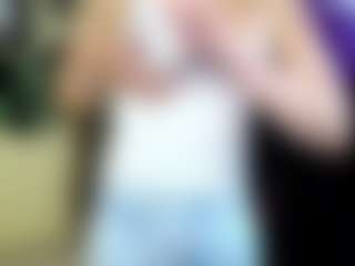 Live cam show with EmillyPlay - Roleplay on LiveSexCams6