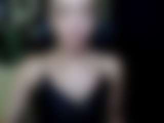 EmillyPlay's Live Sex Cam Show