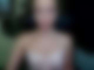 Live cam show with EmillyPlay - Cuckold on thefappeningchat.com