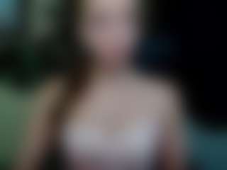 EmillyPlay's Live Sex Cam Show