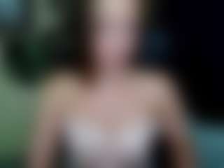 EmillyPlay's Live Sex Cam Show