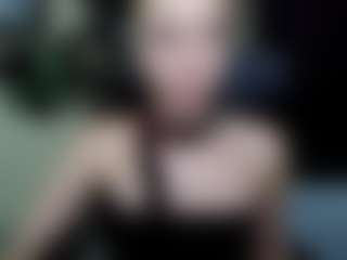 Live cam show with EmillyPlay - Sph on Camsoda