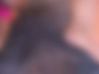 thaylanaa's Live Sex Cam Show