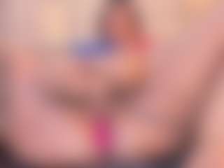 thaylanaa's Live Sex Cam Show
