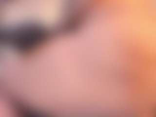 thaylanaa's Live Sex Cam Show
