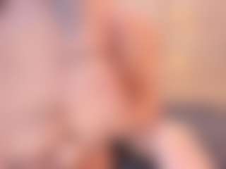 thaylanaa's Live Sex Cam Show