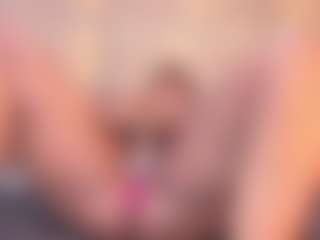 thaylanaa's Live Sex Cam Show