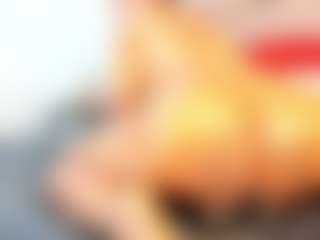thaylanaa MILF webcam performer live streaming
