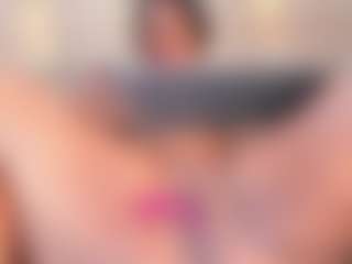 thaylanaa's Live Sex Cam Show