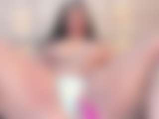 Live cam show with thaylanaa - Latina Mature on Streamer API | colombia