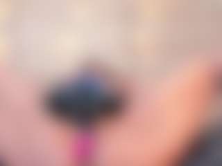 thaylanaa's Live Sex Cam Show