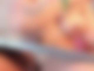 thaylanaa MILF webcam performer live streaming