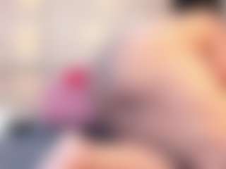 Live cam show with thaylanaa - Brown Hair on SpankPalCams