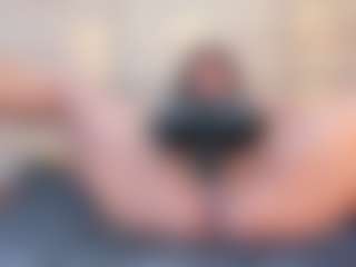 thaylanaa's Live Sex Cam Show