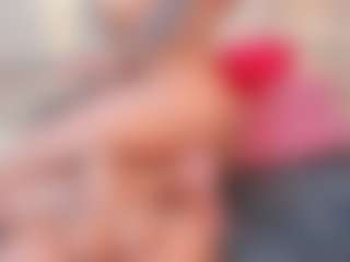 thaylanaa's Live Sex Cam Show