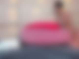 thaylanaa's Live Sex Cam Show