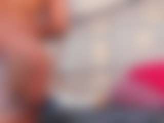 Live cam show with thaylanaa - Strip Mature on AdultVida.com