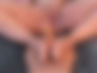 thaylanaa's Live Sex Cam Show