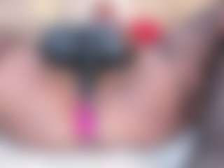 Live cam show with thaylanaa - Brown Eyes Mature on sexytreat.net
