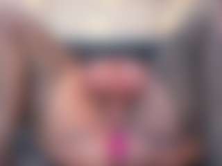 thaylanaa's Live Sex Cam Show