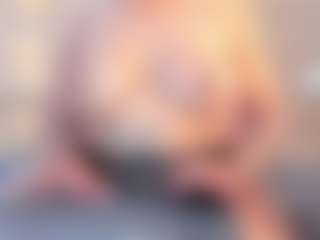 thaylanaa's Live Sex Cam Show