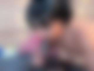 thaylanaa's Live Sex Cam Show
