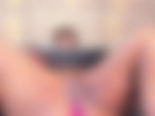 thaylanaa's Live Sex Cam Show