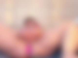 thaylanaa's Live Sex Cam Show