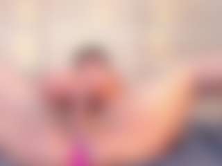 thaylanaa's Live Sex Cam Show