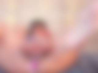 thaylanaa's Live Sex Cam Show