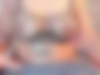 thaylanaa MILF webcam performer live streaming