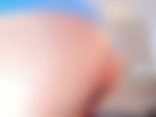 thaylanaa's Live Sex Cam Show
