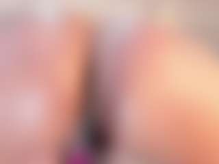 thaylanaa's Live Sex Cam Show