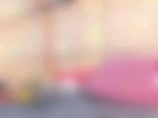 Live cam show with thaylanaa - Ebony MILF on Dare Cams