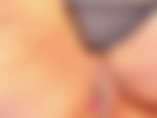 Live cam show with thaylanaa - Ebony on 1on1-livenow | colombia