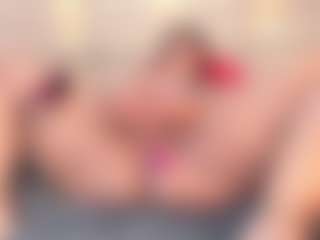 Live cam show with thaylanaa - Strip Black on AdultVida.com